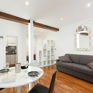 Apartamento Urbana Lodge, Monti